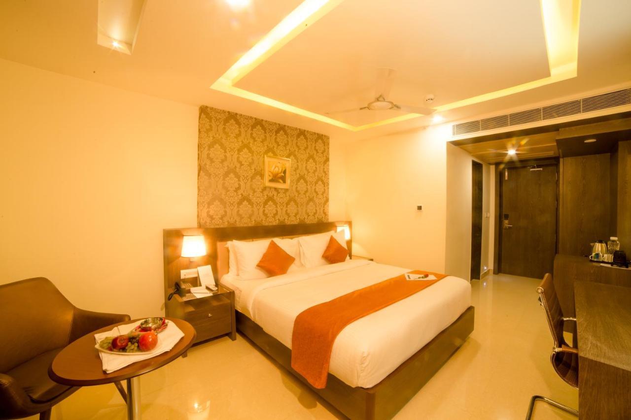 Hotel Indraprasttha Vijayawāda Exterior foto